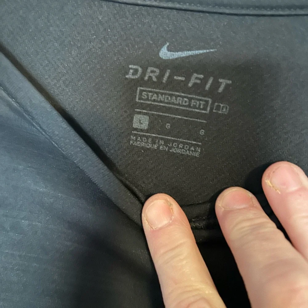 Nike Men's Charcoal Dri-FIT Tee - Picture 2 of 2